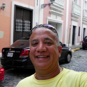 Latina man ajr2029738 is looking for a partner