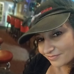 Latina woman Riotanga is looking for a partner