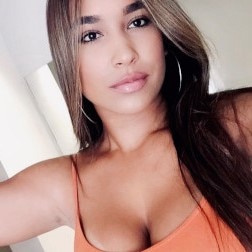 Latina woman dheart22 is looking for a partner