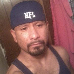 Latina man NCbigredtruck is looking for a partner