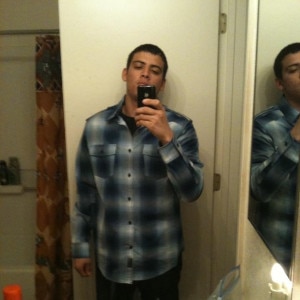 Latina man johnn is looking for a partner