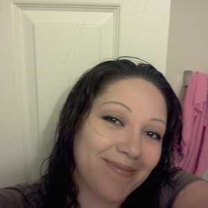 Latina woman mommy3604 is looking for a partner