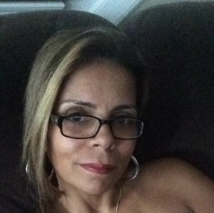 Latina woman eferr is looking for a partner