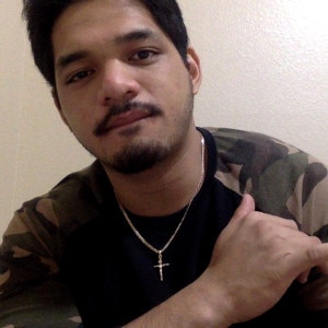 Latina man Dman808 is looking for a partner