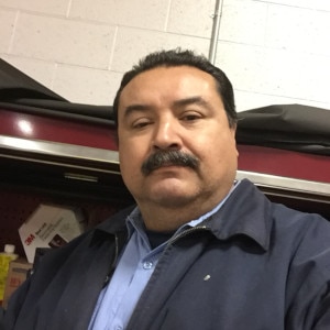 Latina man lawonders is looking for a partner