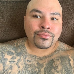 Latina man gm8 is looking for a partner