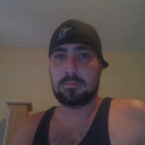 Latina man crubi is looking for a partner